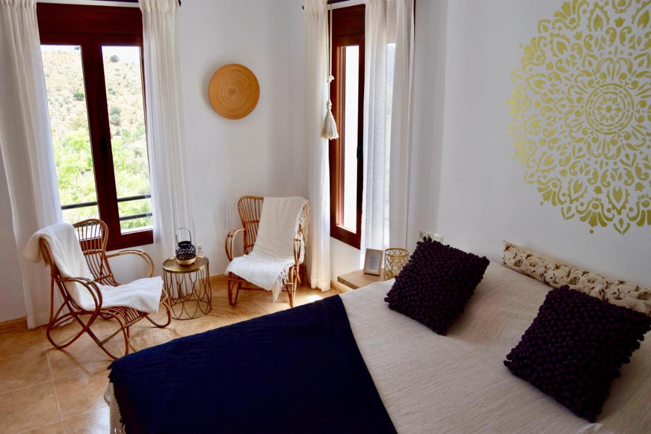 B&B And Apartments Cortijo La Zapatera Канильяс-де-Асеитуно Экстерьер фото