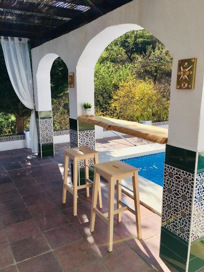 B&B And Apartments Cortijo La Zapatera Канильяс-де-Асеитуно Экстерьер фото